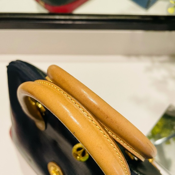 La Tour Eiffel 1887 Leather Handbag - Picture 12 of 16